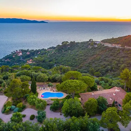 Willa Cala Piccola Sleeps 13 Pool Wifi T763419 *