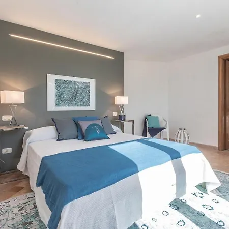 Willa Cala Piccola Sleeps 13 Pool Wifi T763419 *