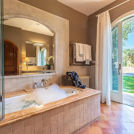 Willa Cala Piccola Sleeps 13 Pool Wifi T763419 *