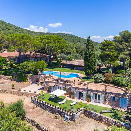 Cala Piccola Sleeps 13 Pool Wifi T763419 Willa